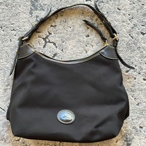 Black shoulder bag